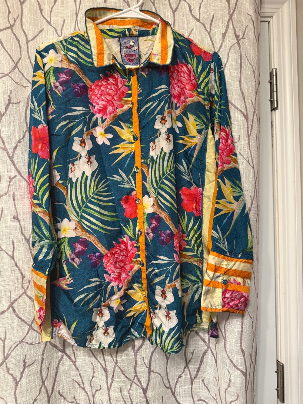 Johnny Was womens Teal Floral Button-Up Shirt 100% silk